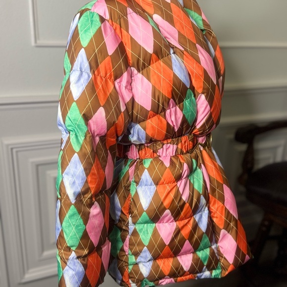 Belted Puffer
Rachel Antonoff - Picture 11 of 14